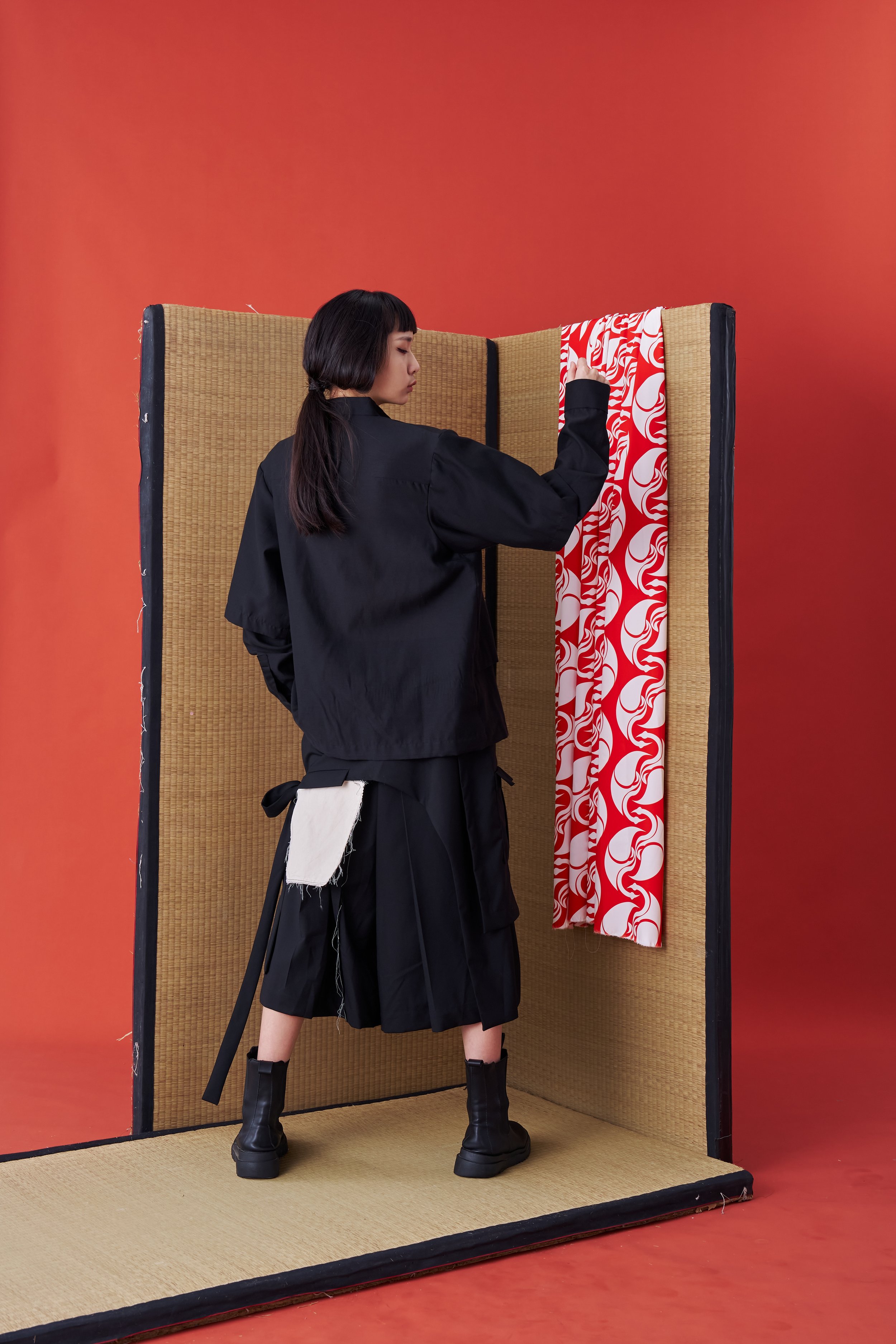 トップス exbaka.24.kazu INF Multi-layered Deconstructed Sleeve Shirt (Black) — INF